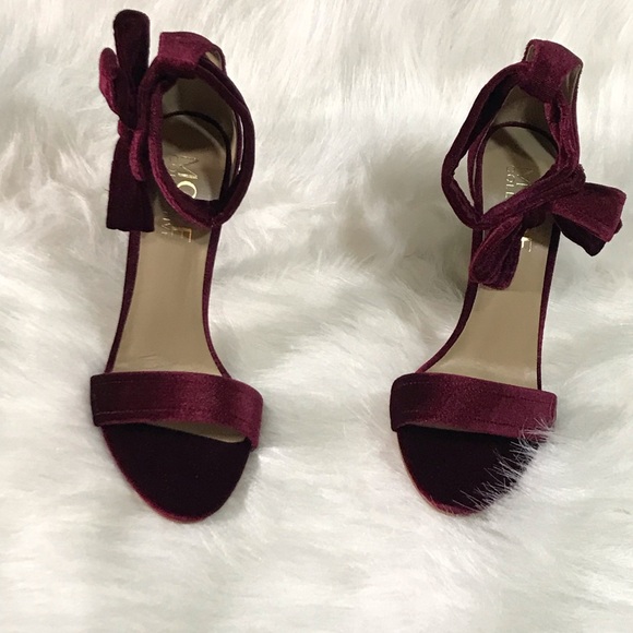 The Mode Collective☀️Sage Sandal in Bordeaux Velvet - Picture 3 of 10